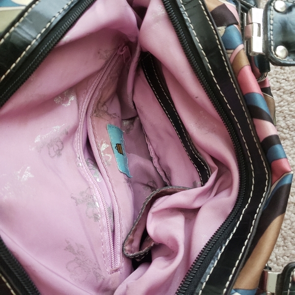 Purse - Picture 3 of 3